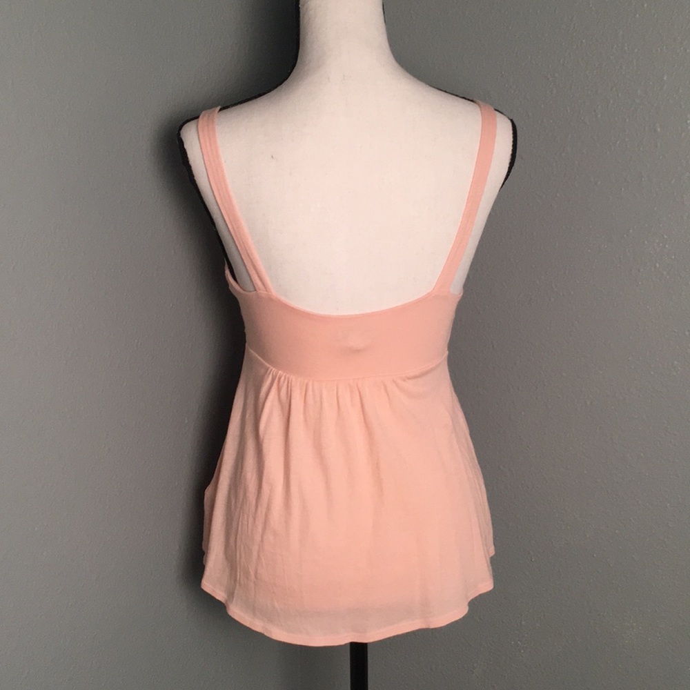 Express Top - Picture 2 of 8